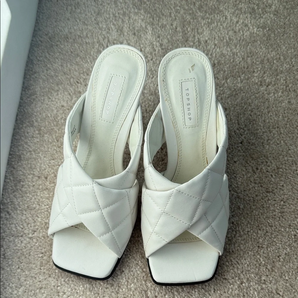Topshop Quilted white Sandals for Women size 39 white open toe heels